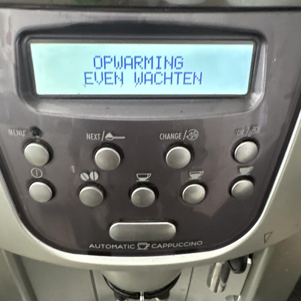 Koffieapparaat. IZGST.