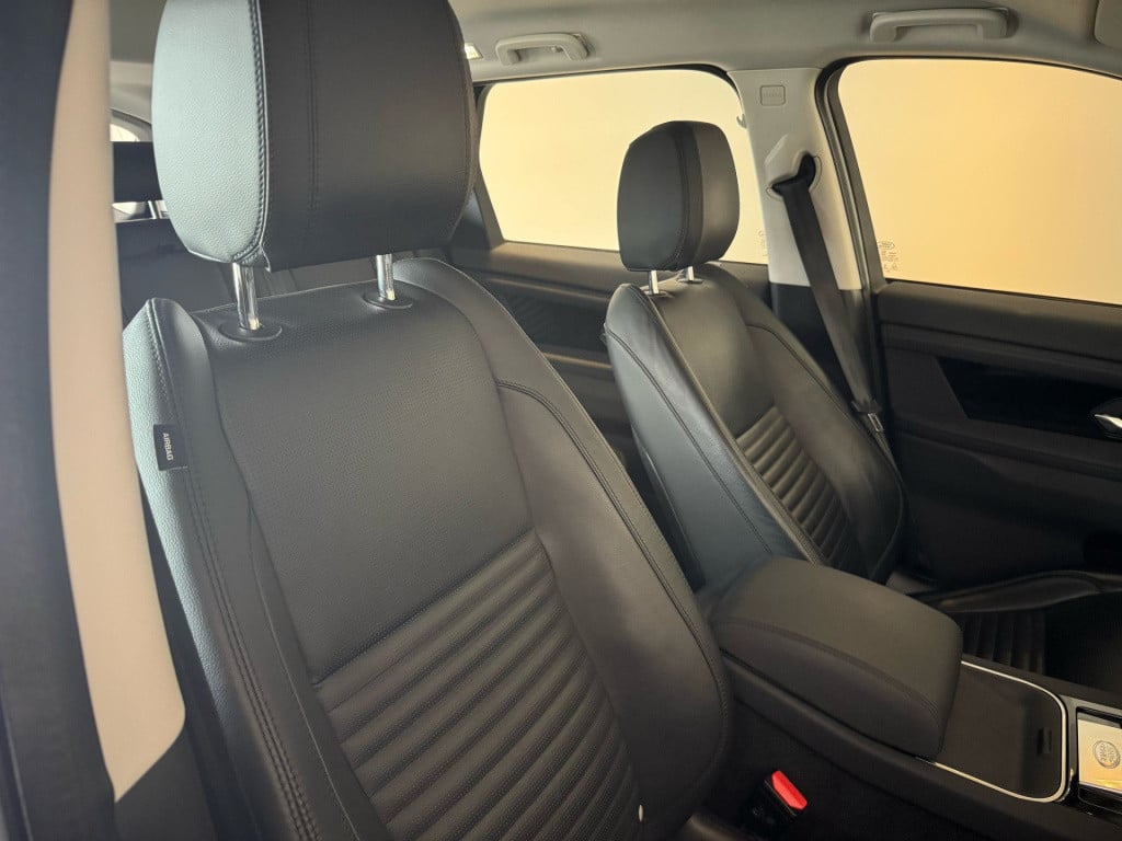 Land Rover Discovery p300e 1.5 s