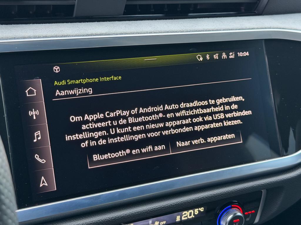 Audi Q3 sportback 35 tfsi 150pk s-tronic s-line | standkachel | black style