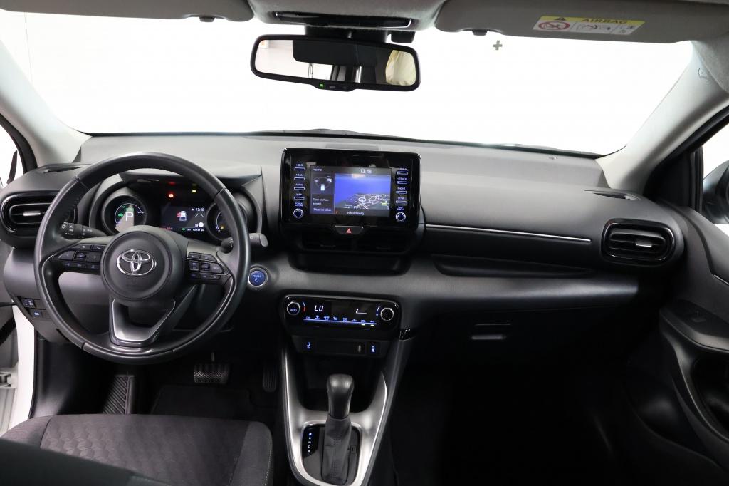 Toyota Yaris 1.5 hyb. 115 first e