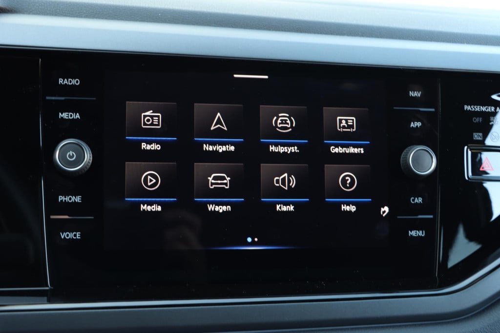 Volkswagen Taigo 1.0 tsi dsg r-line business