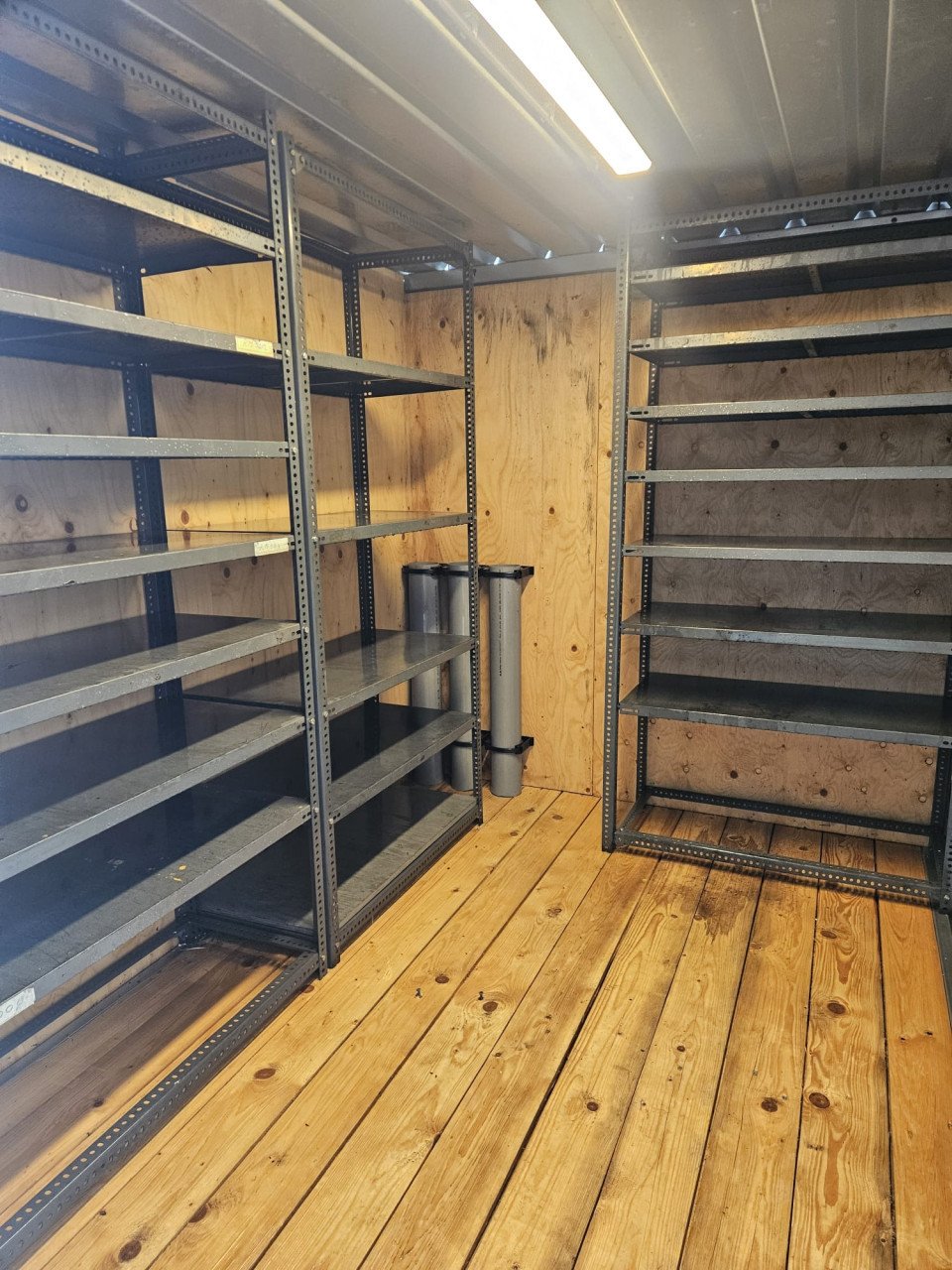 Gebruikte opslagcontainers te koop - 3x2 meter - reeds gemonteerd