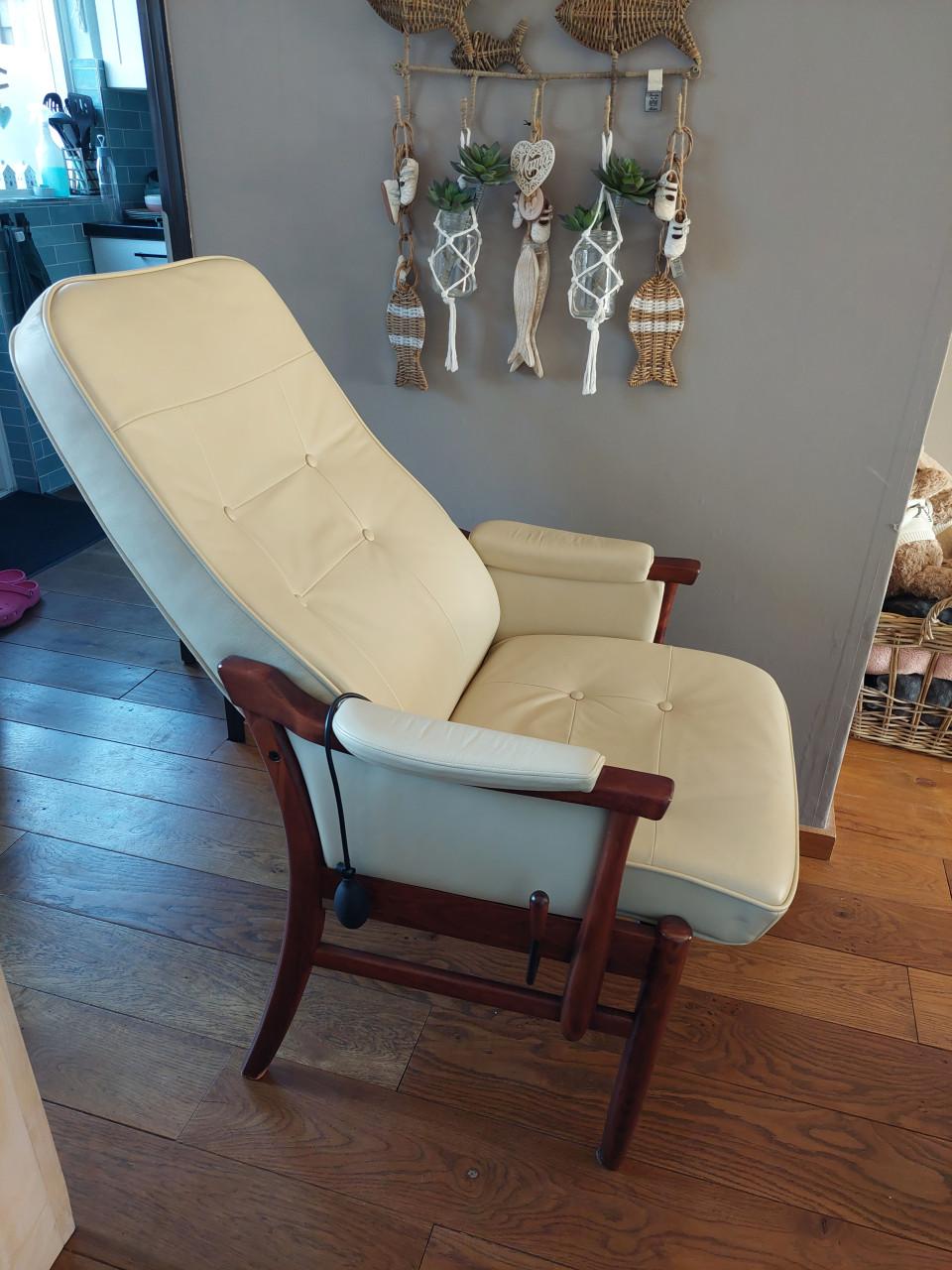 Farstrup senioren stoel, verstelbaar zit en ruggedeelte