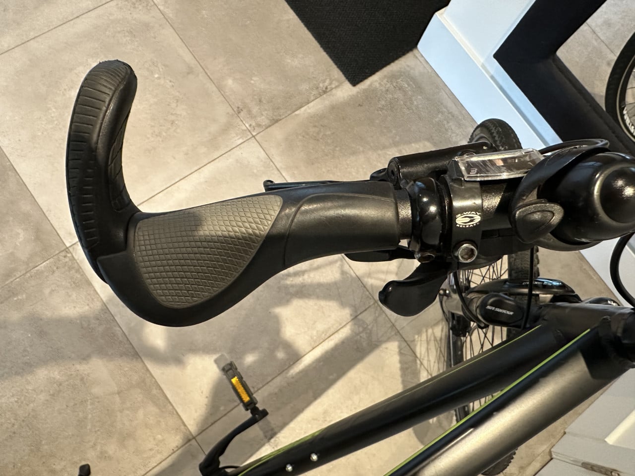 Merida Crossway 300 - Zeer nette staat - Hybride trekking fiets