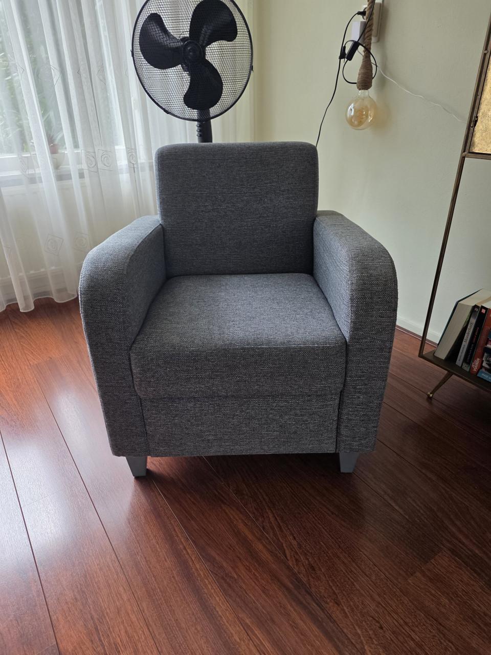 Fauteuil grijze stof