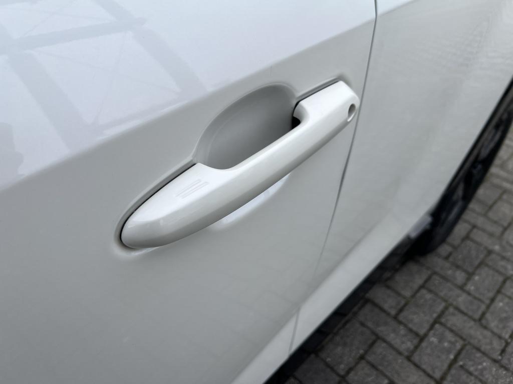 Toyota Rav4 2.5 hybrid awd bi-t. jbl audio | leder | stoel verwarming |
