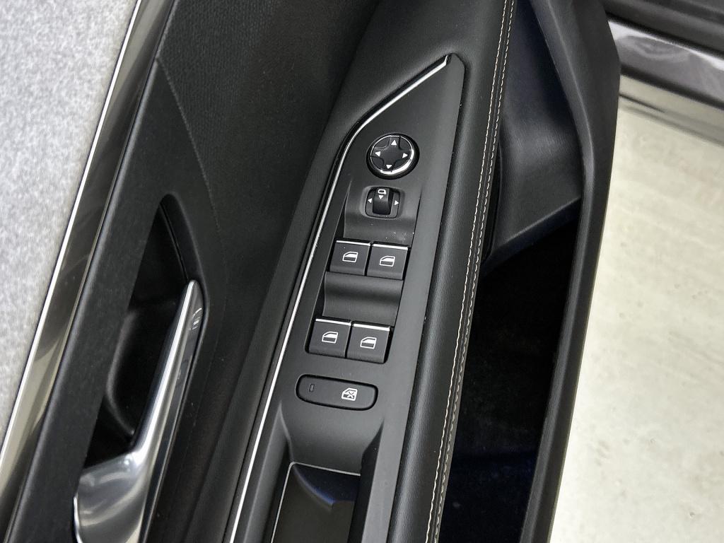 Peugeot 3008 plug-in hybrid 225 gt automaat pack business | rijklaar | elek