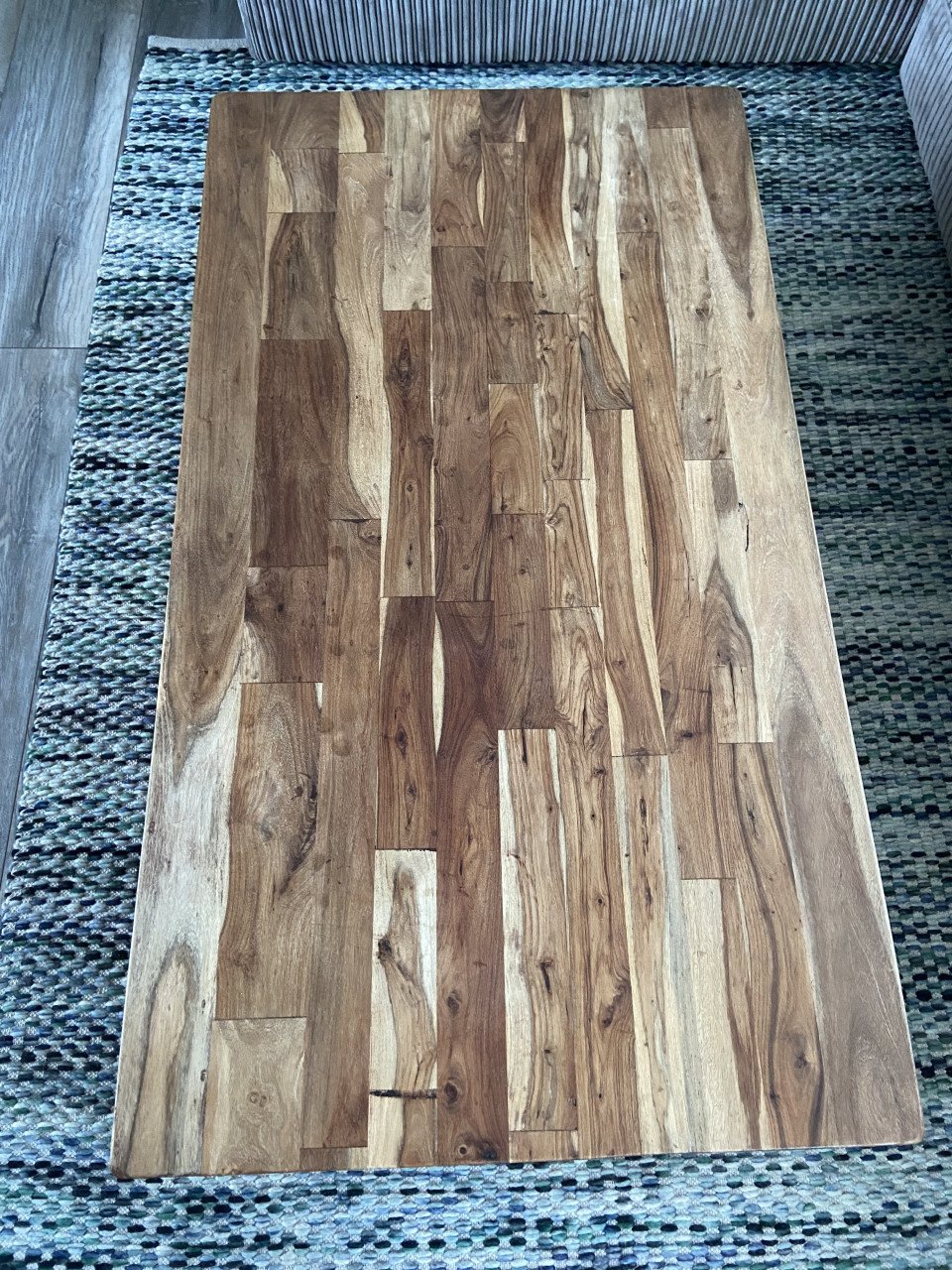 Prachtige robuuste salontafel!