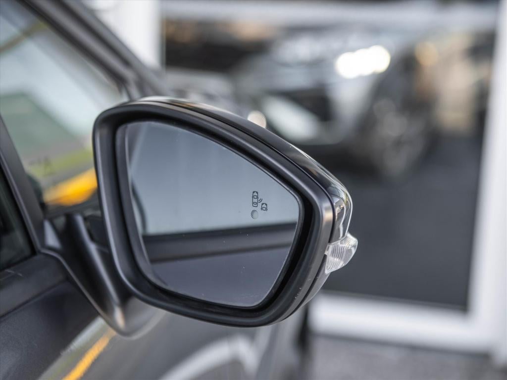 Citroen C3 1.2 puretech 110pk shine