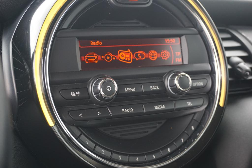 Mini 3-deurs 1.2 one airco / stoelverw. / bt / elektr. ramen / lm velgen