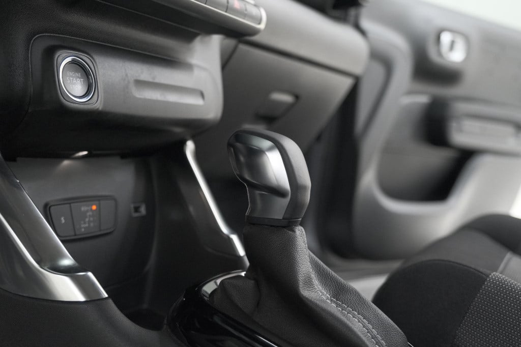 Citroen C3 Aircross puretech 130 eat6 max | camera | apple carplay | parkee