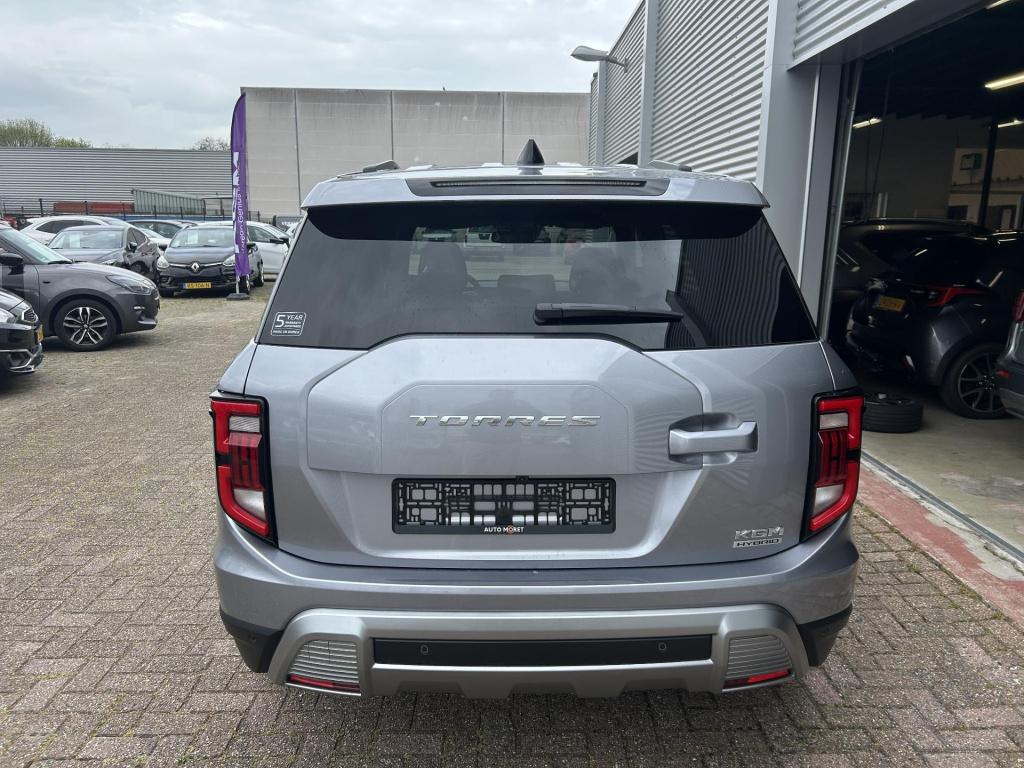 Kgm Torres hybrid 1.5t-gdi titanium € 1500,- moret voordeel!