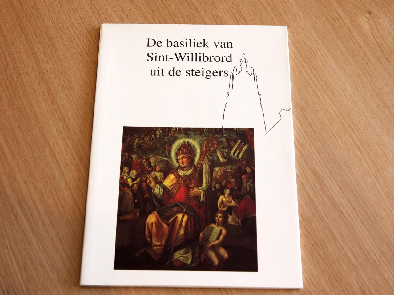 De basiliek van Sint-Willibrord uit de steigers