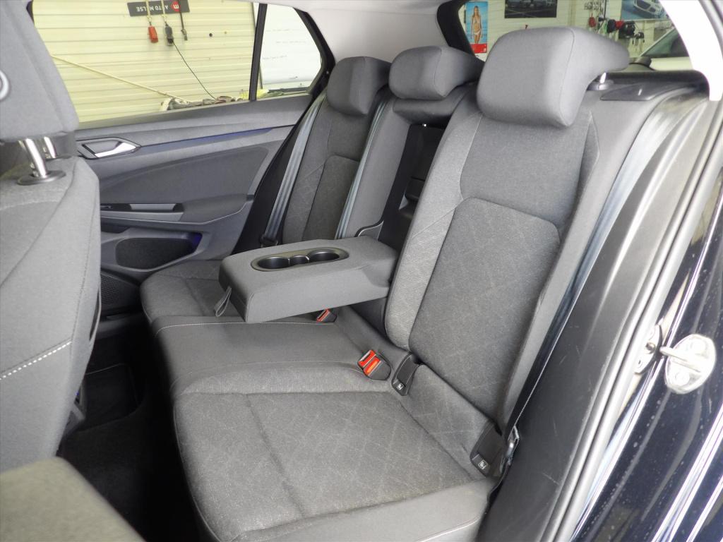 Volkswagen Golf 1.5 tsi 130pk life business