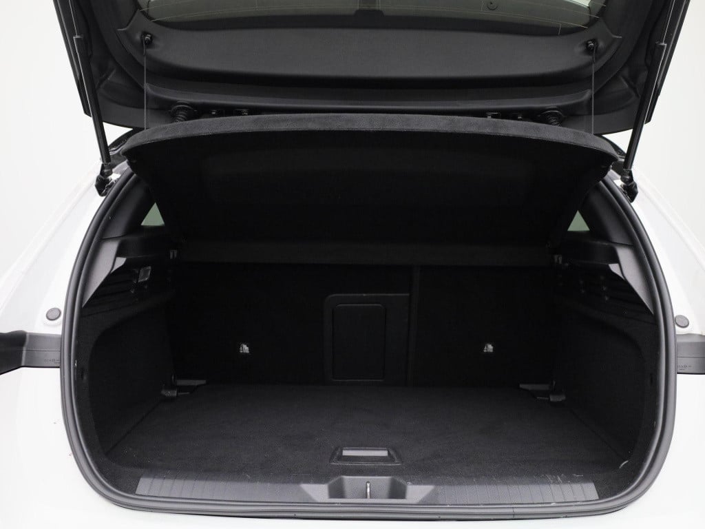 Opel Astra 1.2 business elegance | automaat | navigatie | camera | stoelver