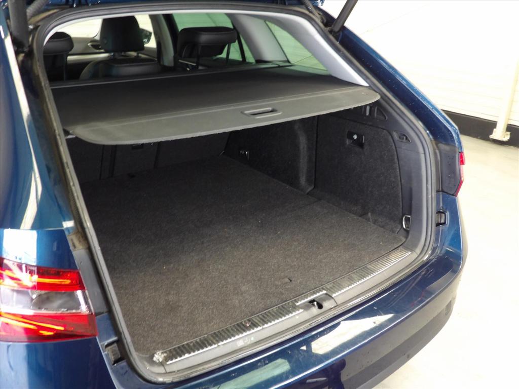 Skoda Superb 1.4 tsi phev 217pk dsg-6 business edition plus