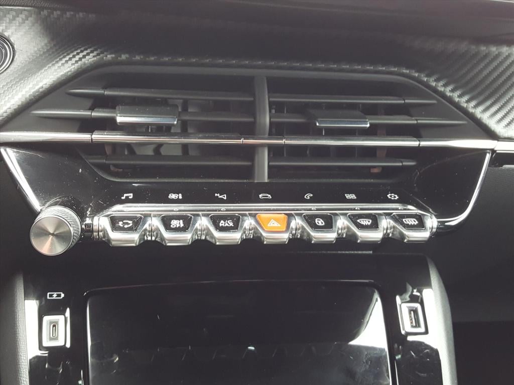 Peugeot 208 1.2 100pk gt-line 3d cockpit | apple carplay&android auto | nav