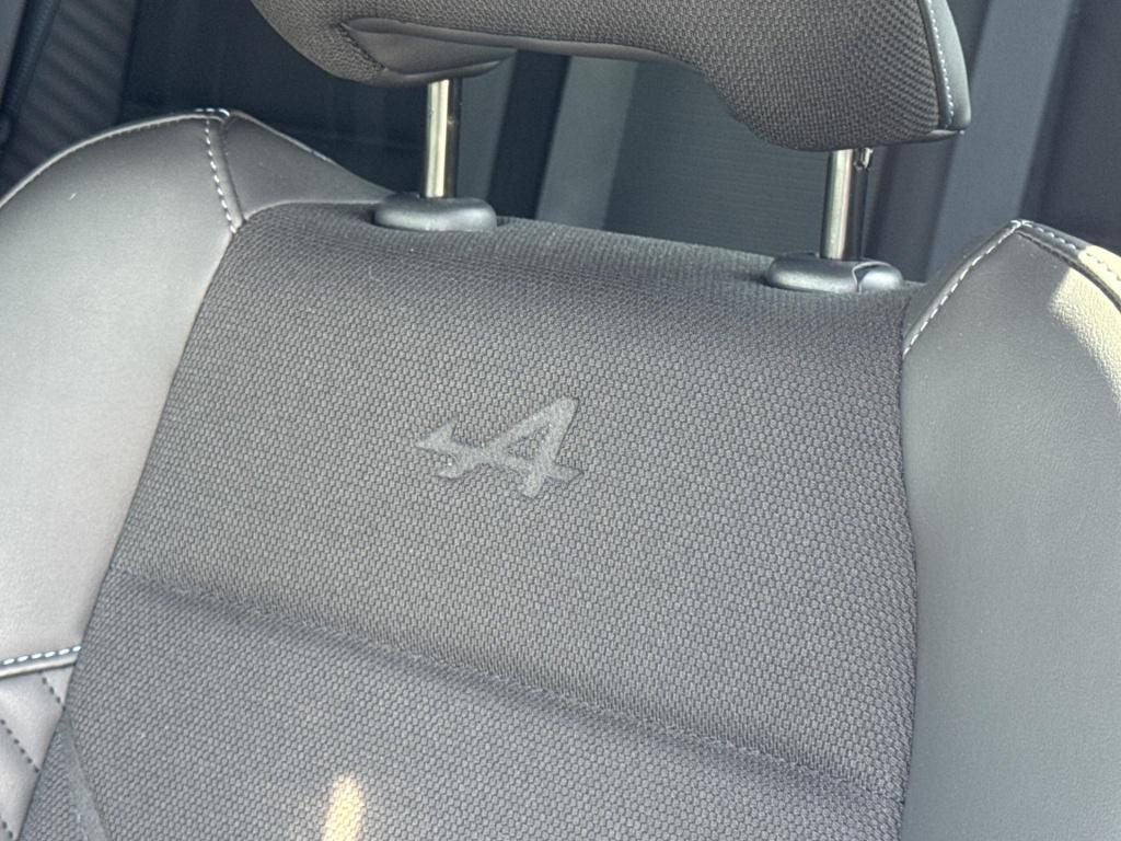 Renault Scenic e-tech ev87 long range esprit alpine