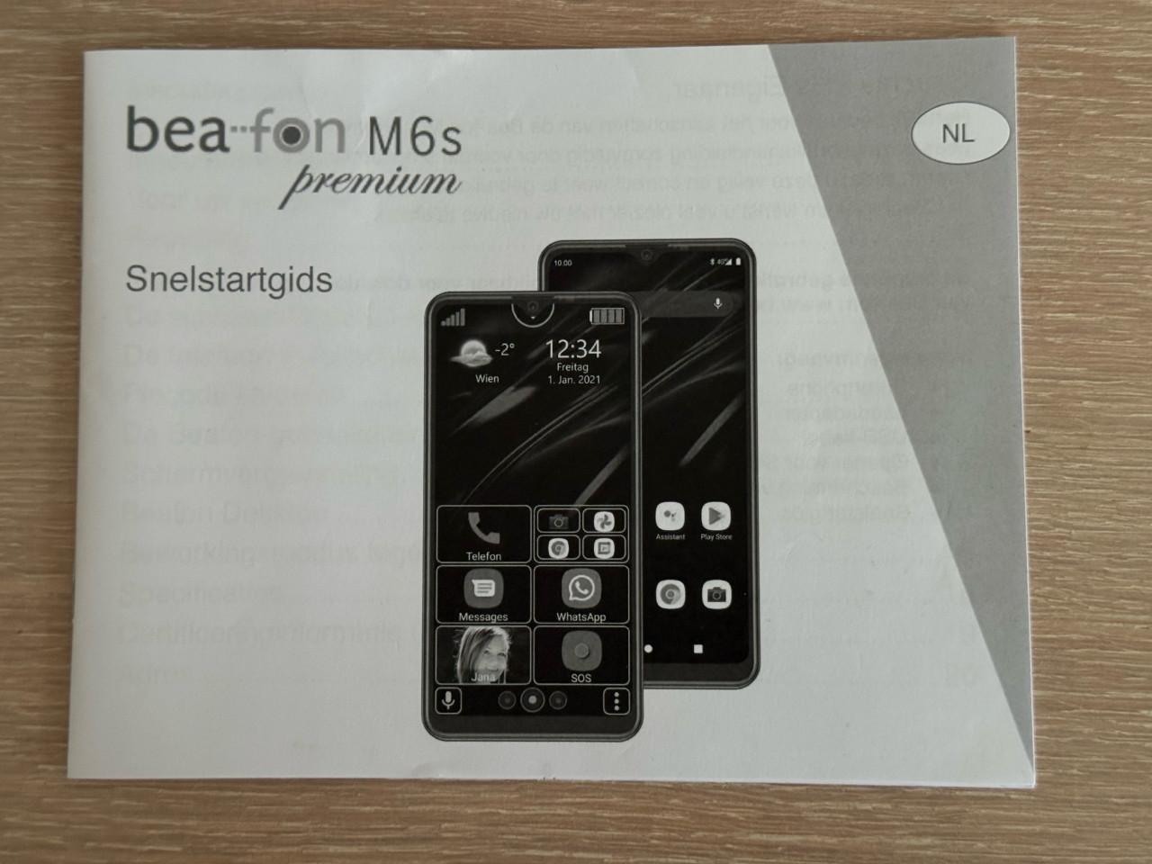 Beafon M6s Premium Seniorentelefoon, compleet met doos en accessoires