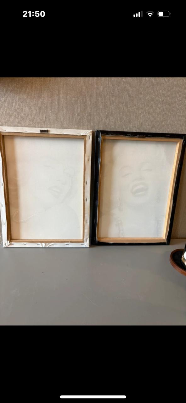2 canvasprints van  Marlyn Monroe