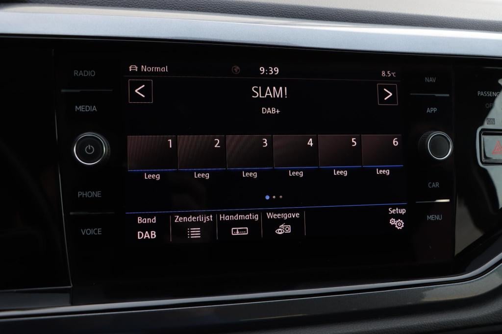 Volkswagen Polo 1.0 tsi highline adaptive | carplay | sensoren