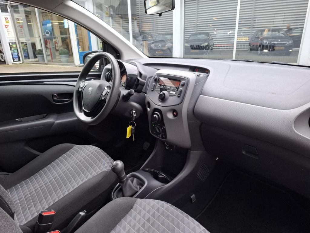 Peugeot 108 1.0 e-vti 72 active 5-drs airco/bluetooth