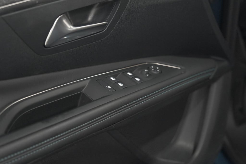 Peugeot 3008 puretech 130 allure pack business | camera | elektrische koffe