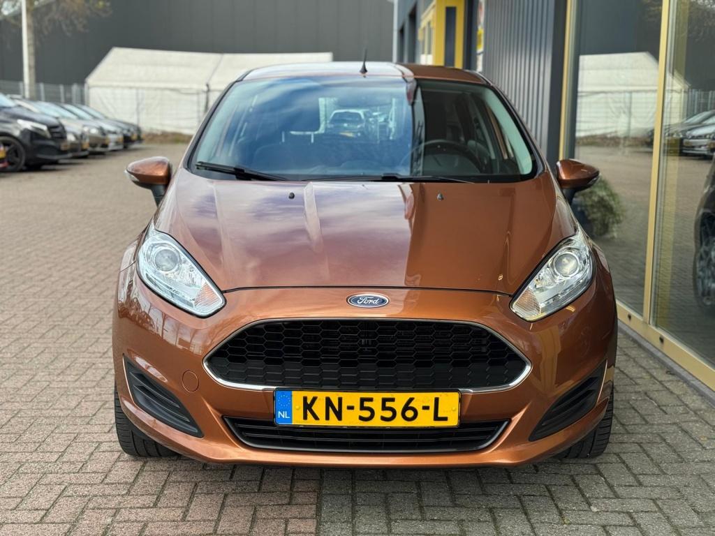 Ford Fiesta 1.0 style essential