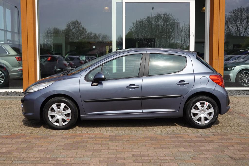 Peugeot 207 1.6 vti xs