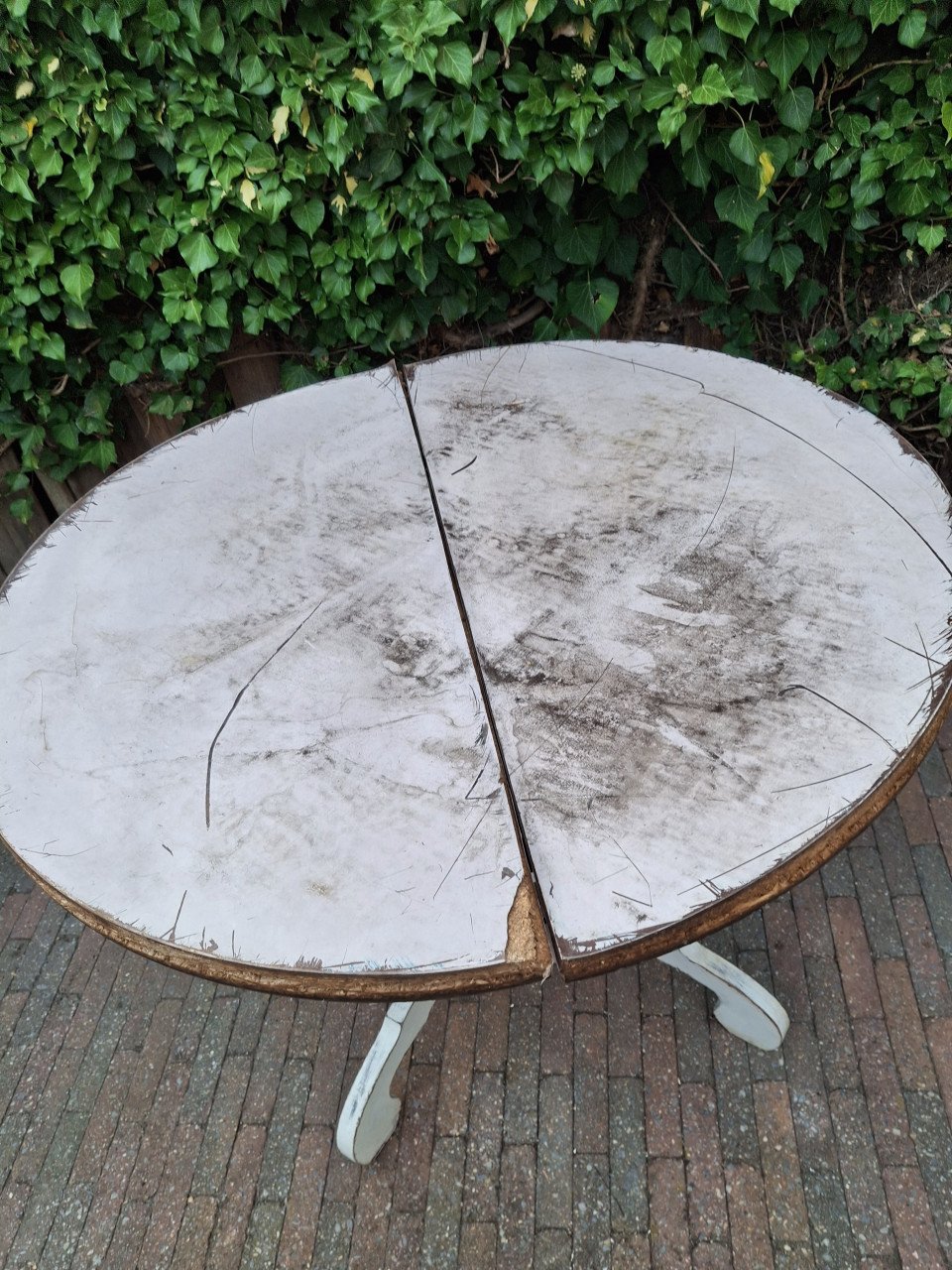 Antieke tafelpoot evt met blad