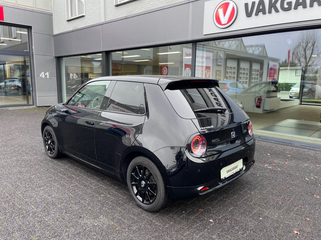 Honda E base