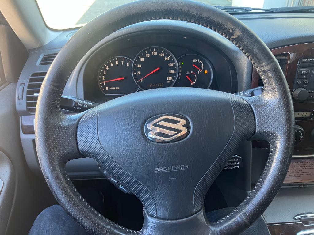 Suzuki Grand Vitara 2.5 v6 freestyle-3 airco cruisse 4x4