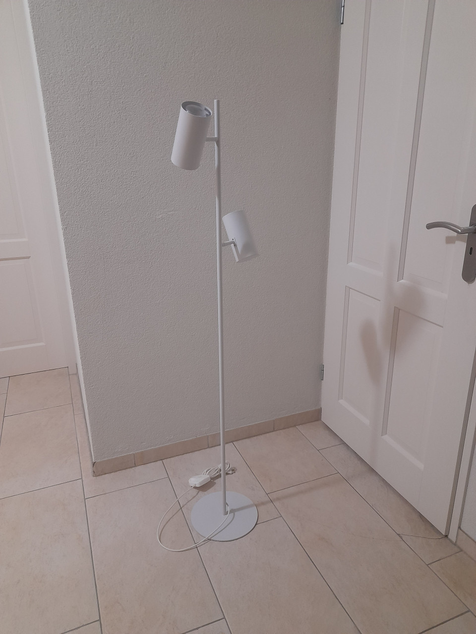 Prachtige metalen vloerlamp ( z.g.a.n.) hoogte 142