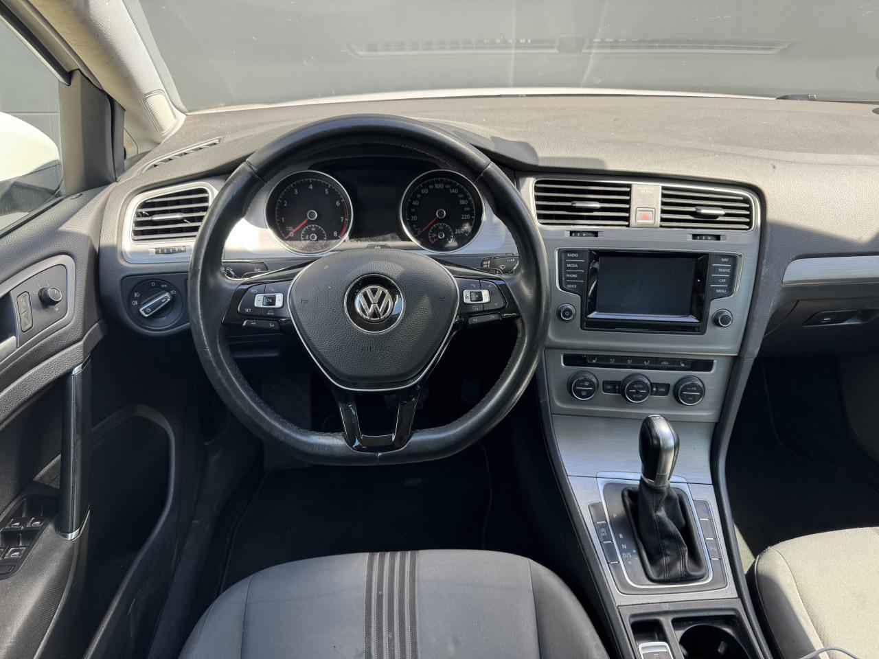 Volkswagen Golf 1.2 TSI 77KW/105PK Var. Aut7 2014 Wit Airco
