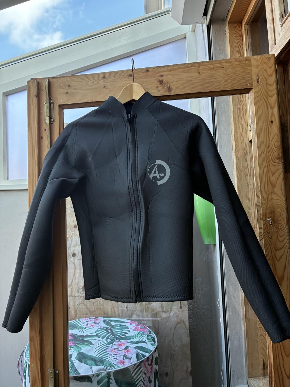 Surfpak/wetsuit met surfschoenen