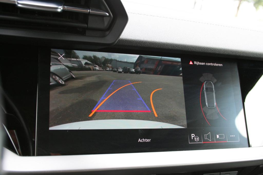 Audi A3 sportback 40 tfsi e s-line / pano / leer / matrix / camera / b&o