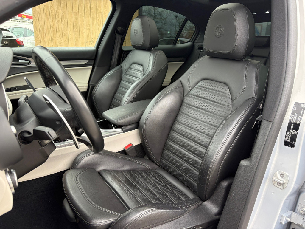 Alfa Romeo Stelvio 2.0 t awd veloce