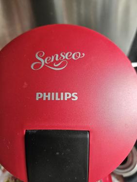 Rood senseo koffiezetapparaat