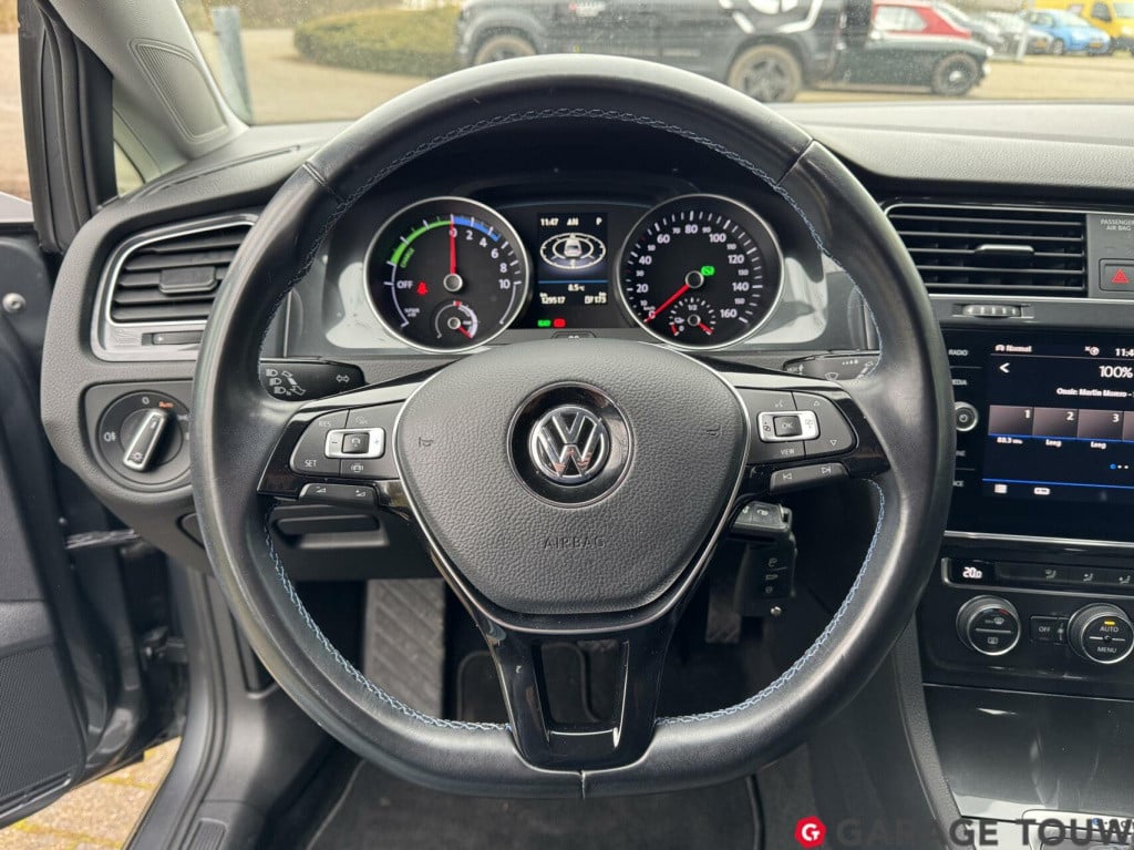 Volkswagen E-golf e-dition 35,8 kwh warmtepomp