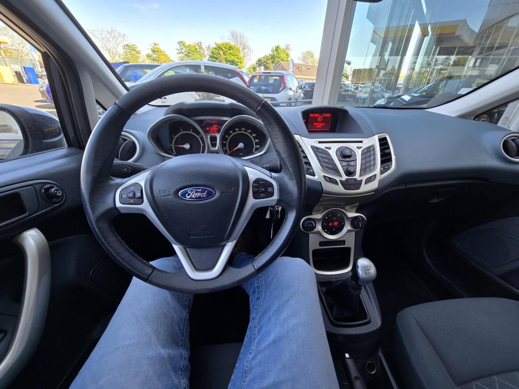 Ford Fiesta 1.25 ghia