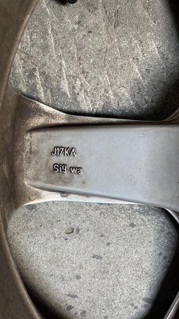 Winterbanden met velgen