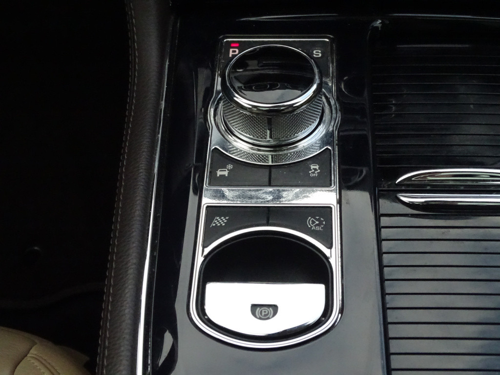 Jaguar Xj 3.0 v6d luxury | dubbel pano | 19"