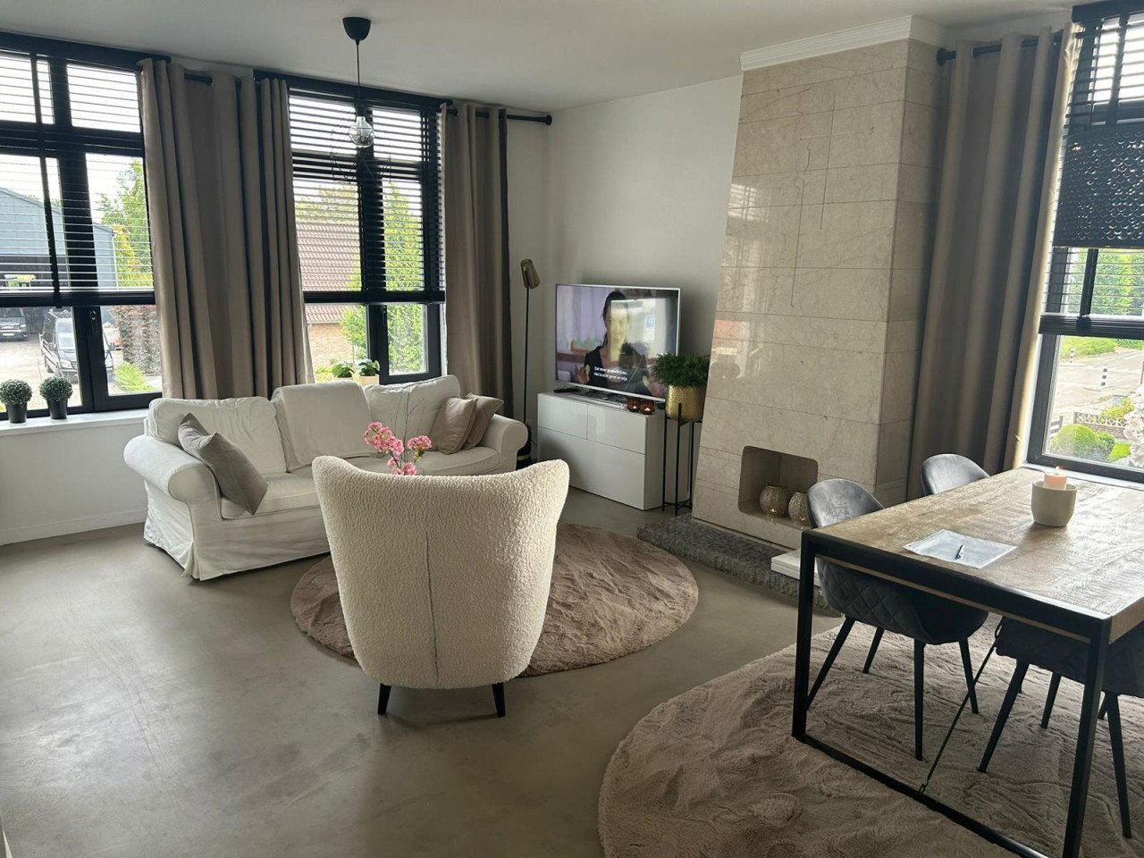 Te Huur : Luxe appartement in Sint-Jansteen