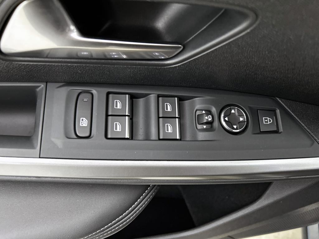 Peugeot 3008 hybrid 145pk automaat gt | rijklaar | trekhaak | elektrische a