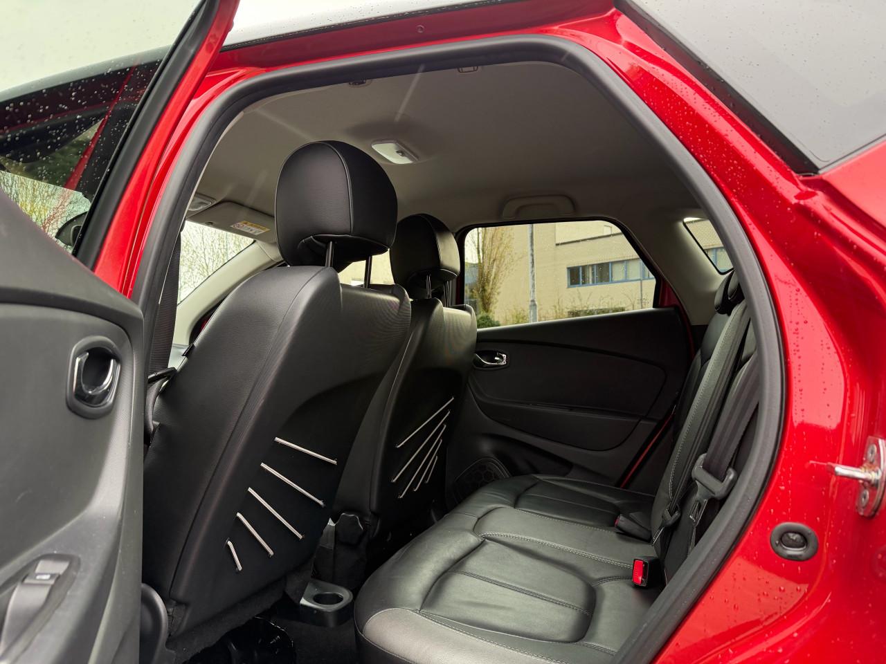 Renault Captur 0.9 Limitee Helly Hansen | Apk | Nap | Cruise | Airco | Navi