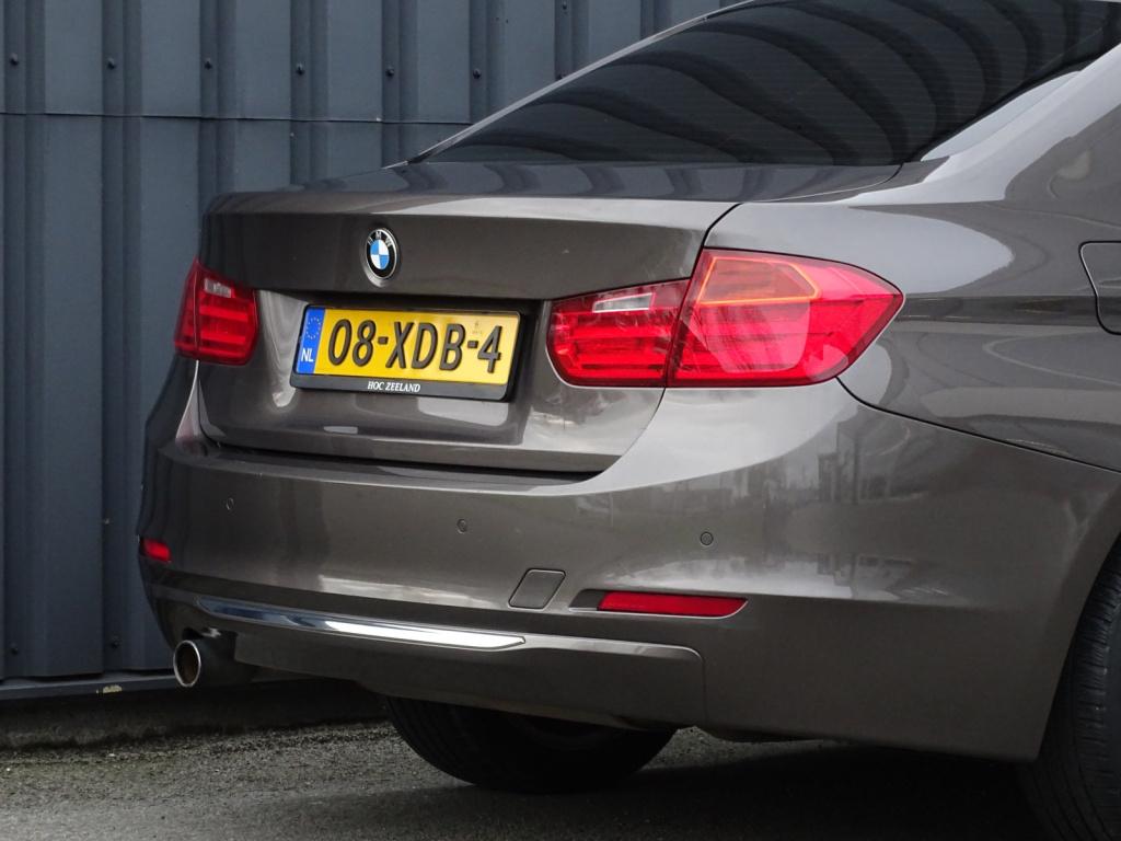 BMW 3-serie 320i high executive automaat | leder