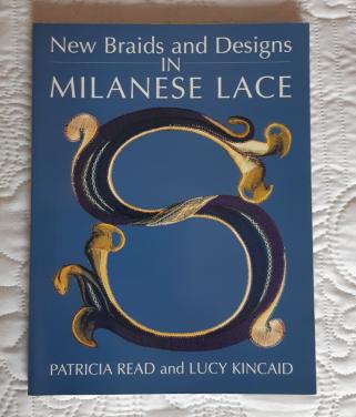Kantklossen: Milanese kant  New braids and designs Milanese lace