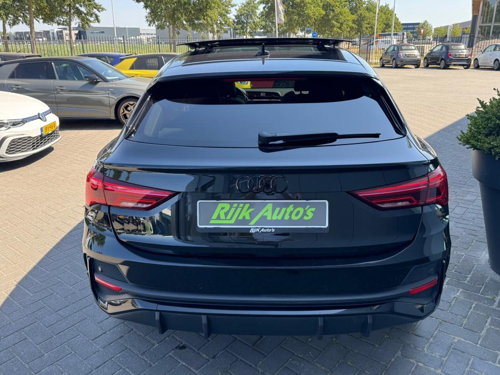 Audi Q3 sportback 35 tfsi s-line 3x * panoramadak * lederen sportstoelen * 