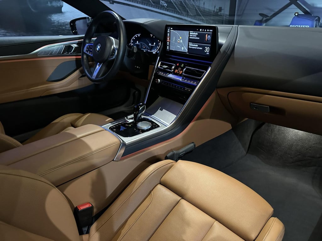 BMW 8-serie 840i high executive *m-sport*softclose*stoelkoeling*4-wielbestu