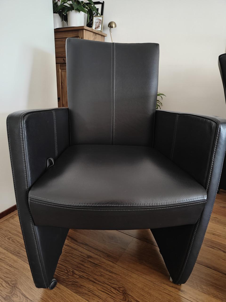 Eetkamerstoelen met wieltjes
